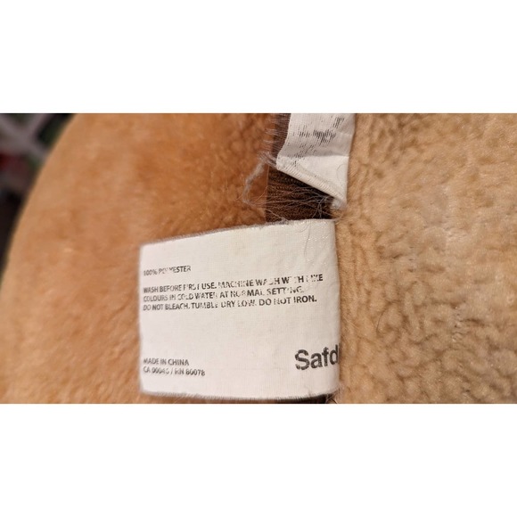 Fleece Blanket with Horse and Colt - Picture 4 of 4